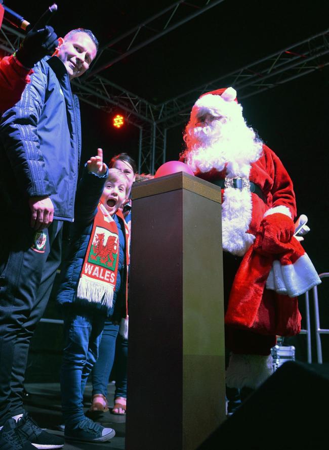 Ryan Giggs, Marley Nicholls and Santa. Picture: Chris Tinsley Photography