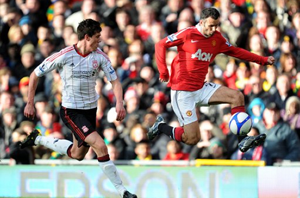Manchester United - Ryan Giggs talks as he plays – with style and class