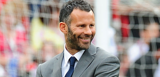 Ryan Giggs has suggested he would be willing to help Wales manager Gary Speed